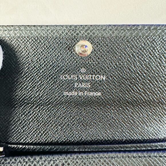 LOUIS VUITTON Black Leather Tri-fold Key Holder Case Wallet - Picture 8 of 11